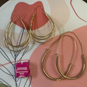 Lot of 2 Elongated Gold Hoop Earrings